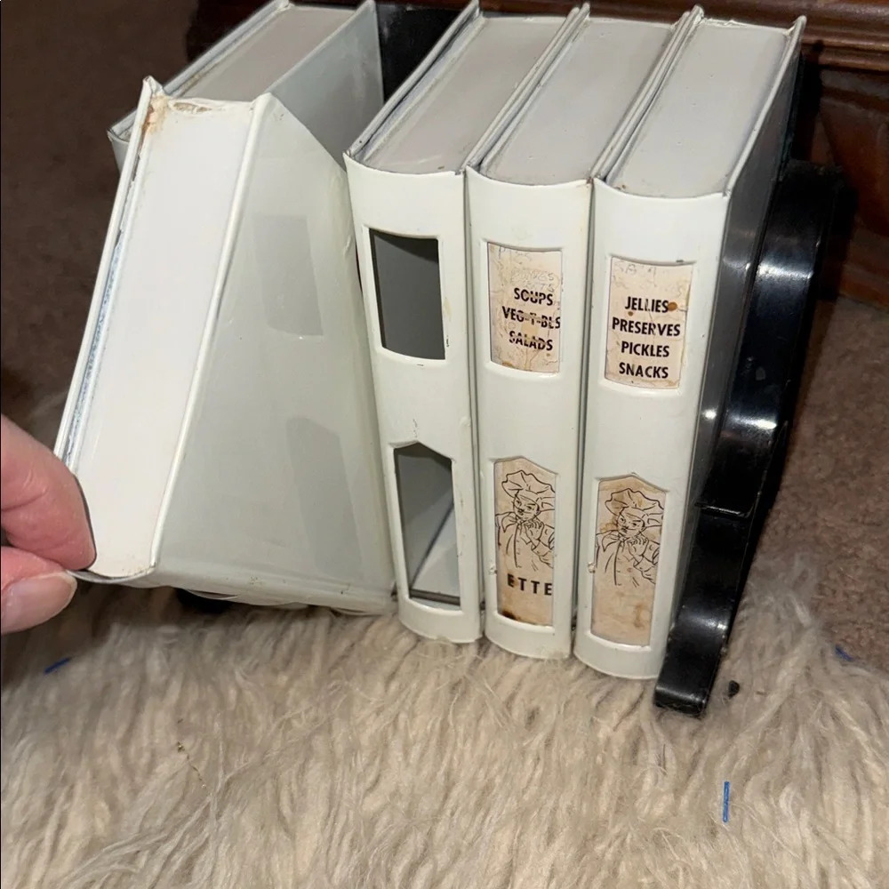 Vintage Chefette recipe card holder rack